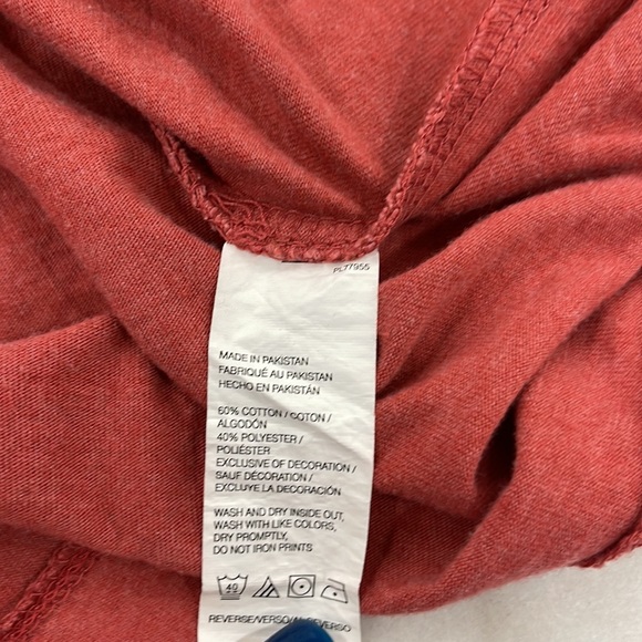 Men’s Izod T-shirt - Picture 5 of 8